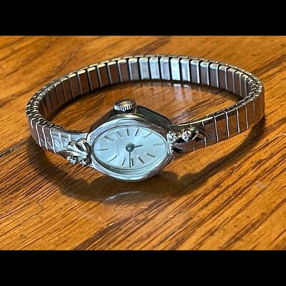 Vintage Wittnauer Watch 4 Diamonds & 10KT RGP Band - Picture 14 of 16